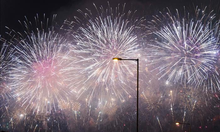 這座港口擁有世界最美夜景，就在我國南方，卻有個洋名字